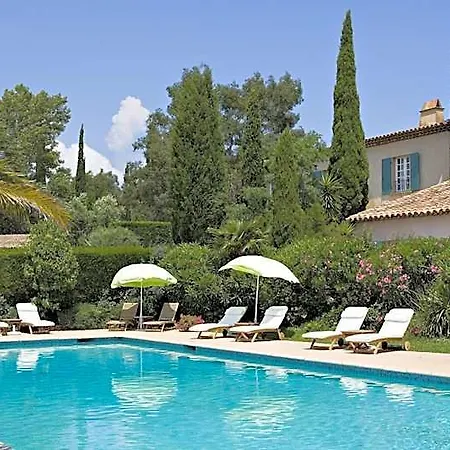 Hotel Saint-vincent 3*