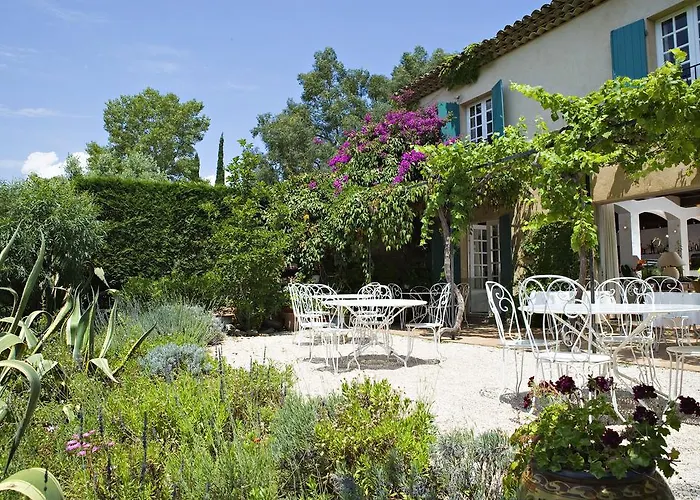 Hotel Saint-vincent 3*